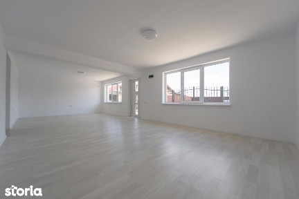 Vand casa la sol in Cumpana