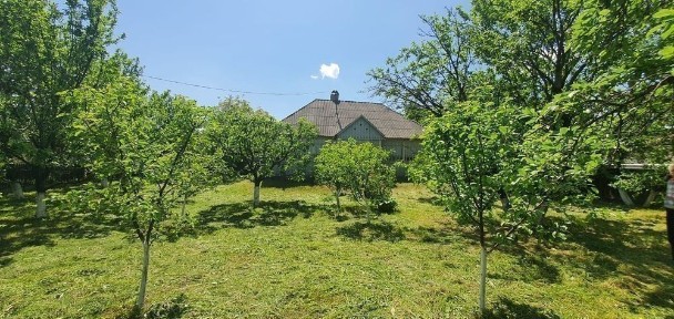 Vand casa batraneasca