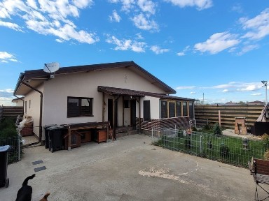 Proprietar Vand casa 2021, 4 camere, 2 bai, 300 mp teren