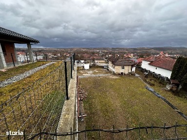 Casa la rosu 320 mp*teren 1800 mp*casa veche 90 mp*anexa+garaj 100 mp!