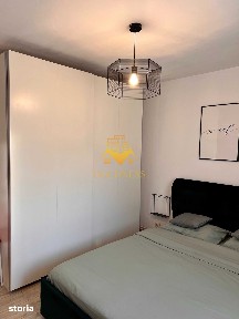 Închiriez apartament. 2 camere semidecomandat în Piata Abator