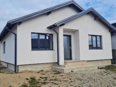 Vand casa noua in Osorhei