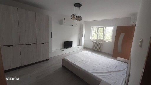 Nicolina- Gara Internationala,ap o cam dec, s=34mp,mob si ut, 300 eu