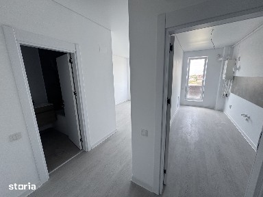 Living mare: Garsoniera 33,36mp, 56.750€, TVA inclus, Scara 1