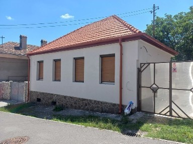Casă/ Birou/ Cabinet medical zona centrală