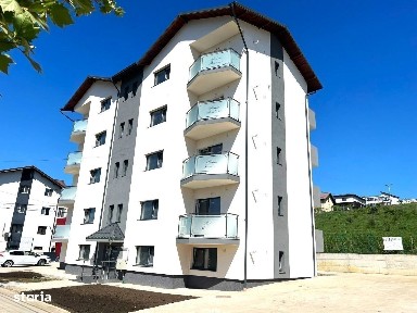 Apartament nou,INTABULAT 100 000 euro cu loc de parcare inclus, Bucium