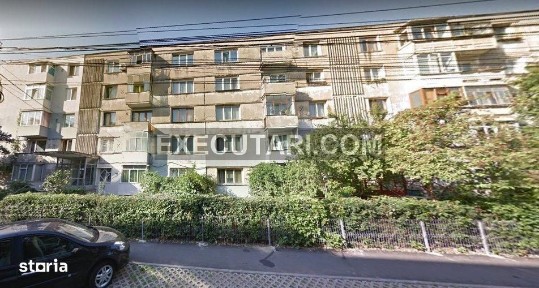 Apartament- 3 camere- 64 m² - Etajul 4 - bloc cu bulina