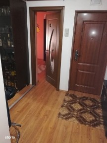 Vând apartament cu 3 camere