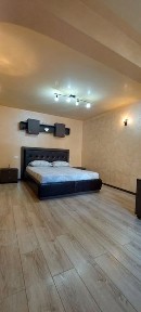 Proprietar-Inchiriez apartament in Mazepa 1- Faleza Superioara