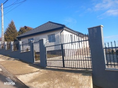 Case duplex la cheie,3 cam,teren 250 mp, Nazna, Sancrai