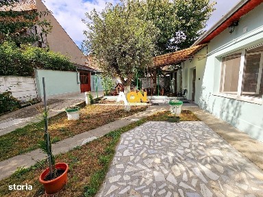 Casa 5 camere, 369 mp teren, zona Centru, pretabila pentru birouri