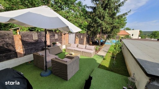 Vila cu 700 mp teren - Sararie