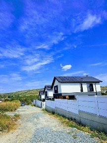 Casa unifamiliala Chinteni, pompa de caldura, panouri fotovoltaice 5kw