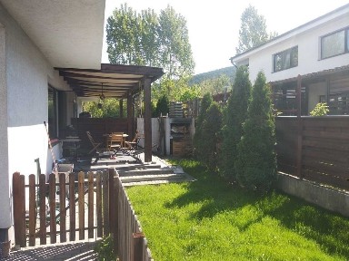 Vand casa cu gradina 1700mp