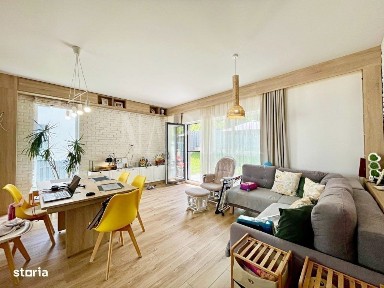 Casa 4 camere de vanzare in Floresti