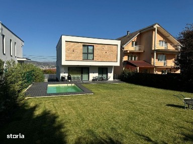 Vand casa vila cu piscina individuala Andrei Muresanu