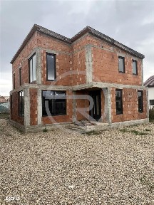 Casa individuală situata in Campia Turzii!