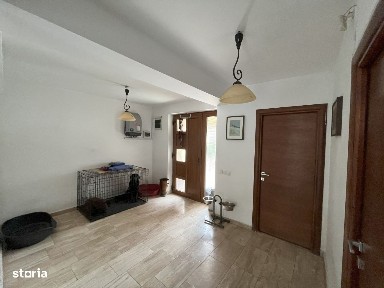 Casa moderna cu view asupra Clujului in Andrei Muresanu !