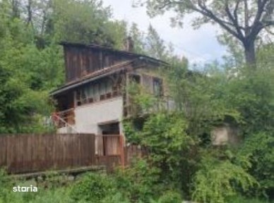 Casa si teren Petrosani, jud. Hunedoara - termen