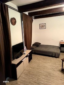 Vand garsoniera centru istoric, direct proprietar.