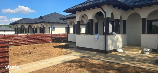 Casa Neo-Romaneasca /Izvorani -Ilfov/ Padure Snagov/Propietar