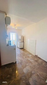 Apartament 2cam dec cf 1 Brosteni etaj 3/4 bloc stradal vedere libera