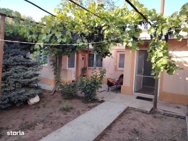 SCHIMB CASA, garaj, 4 camere - cartier CHERCEA, str. Comuna din Paris