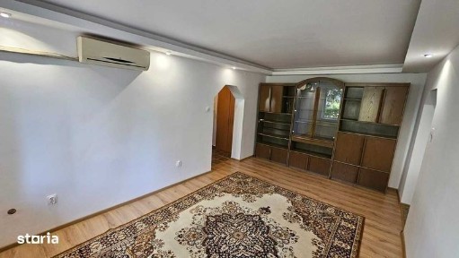 Inchiriez apartament 2 camere, mobilat si utilat, zona Cameliei