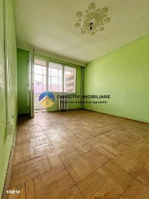 Apartament 3 camere/ETAJ 2-CENTRU