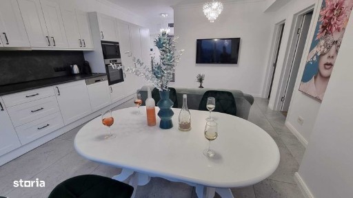 Închiriez apartament de lux în cartierul Luceafarul