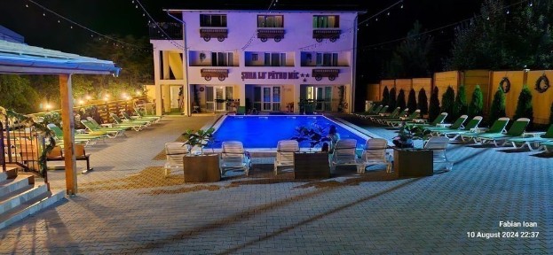 Pensiune de vânzare in Vulcan-22 camere