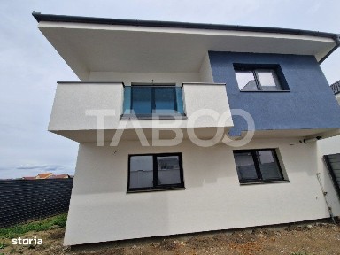 Casa individuala de vanzare in Selimbar - strada privata si pavata