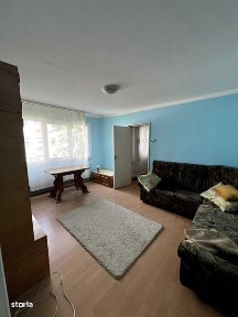 Inchiriez apartament cu 2 camere pe strada George Cosbuc 38 mp