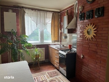 Apartament 2 camere de vanzare