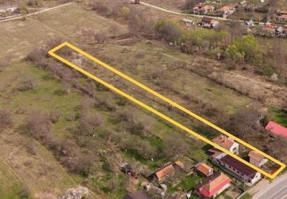 Vand casa de locuit cu gradina in com.Viperesti, Jud. Buzau - DN10