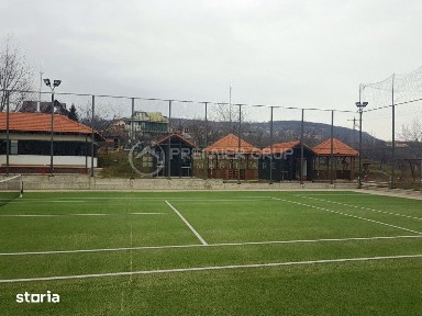 Casa 4 camere 2 băi + Baza Sportiva, Bucium, 170mp