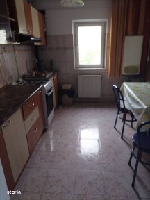 Vand apartament central 4 camere Tomesti-Iasi