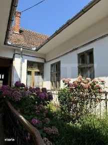 Casa cu 3 camere, 140mp, zona Ultracentrala