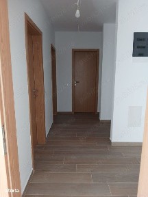 Particular vand apartament 2 cam. dec, 54 mp, et 1 bloc nou,Tractorul