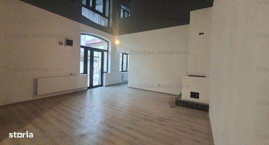 Casa din caramida cu 3 camere, Centrul istoric.