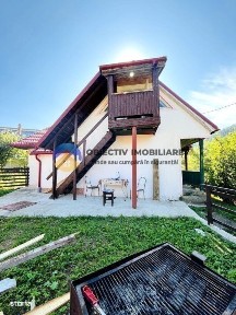 CASA comuna CEAHLAU, langa statiunea DURAU