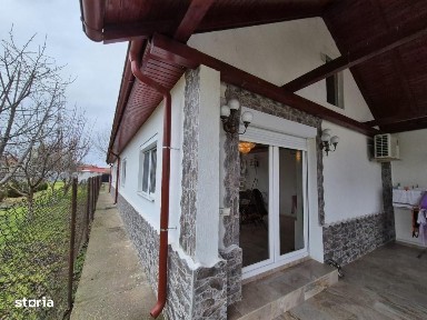 SUPER CASA 3 camere 130mp utili Lacu Sarat Teren- 252 mp