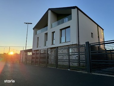 Vand duplex in cartierul Gheorgheni