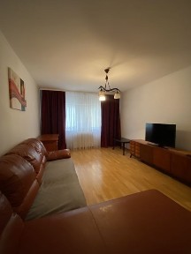 Inchiriez apartament cu 2 camere