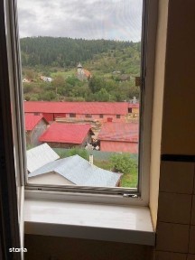 Apartament 2 camere,decomandat,in centrul localitatii.