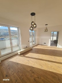 Persoana juridica vand apartament 2 camere Sesul de sus-proprietar