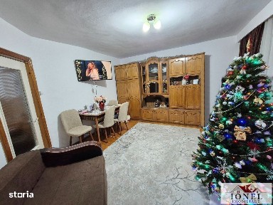 Apartament doua camere decomandat in Aiud