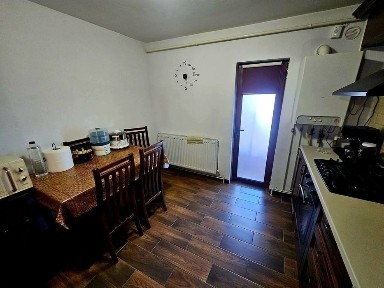 Apartament cu 3 camere de vânzare in Curtea de Arges (74,82 m²)