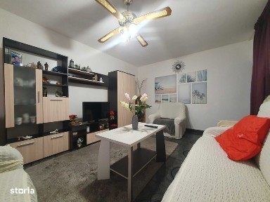 Apartament 3 camere decomandat