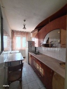 Micro 4 Apartament 3 camere decomandat etaj 2